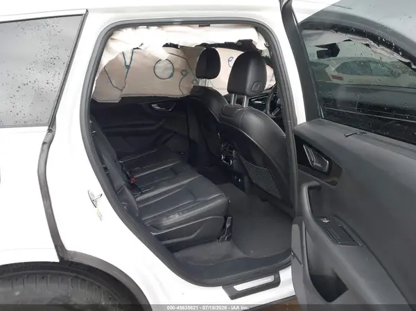WA1LAAF70JD049921 2018 AUDI Q7 - Image 8