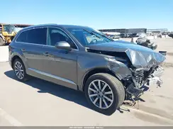 WA1LAAF70KD003183 2019 AUDI Q7