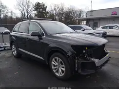 WA1LAAF70KD007699 2019 AUDI Q7
