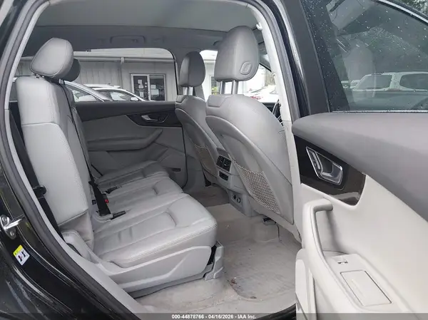 WA1LAAF70KD007699 2019 AUDI Q7 - Image 8