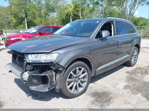 WA1LAAF70KD020498 2019 AUDI Q7 - Image 2