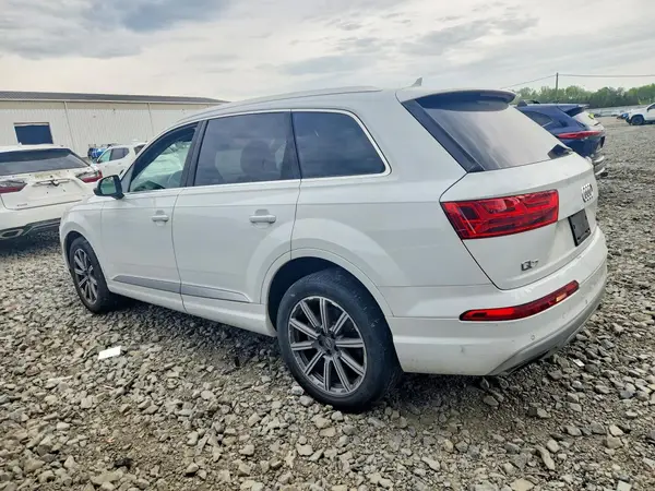 WA1LAAF70KD020923 2019 AUDI Q7 - Image 2