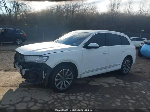 WA1LAAF70KD021344 2019 AUDI Q7 - Image 2