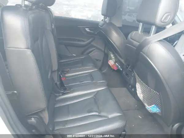 WA1LAAF70KD021344 2019 AUDI Q7 - Image 8