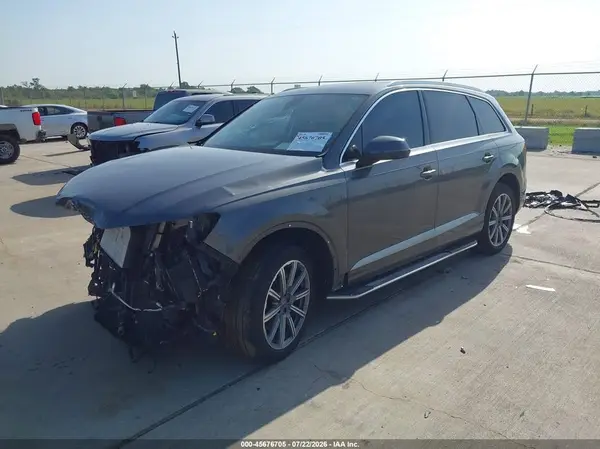 WA1LAAF70KD022509 2019 AUDI Q7 - Image 2