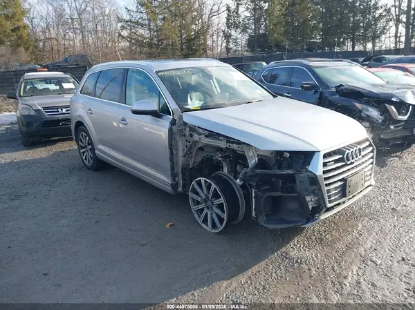 WA1LAAF70KD023272 2019 AUDI Q7 - Image 1
