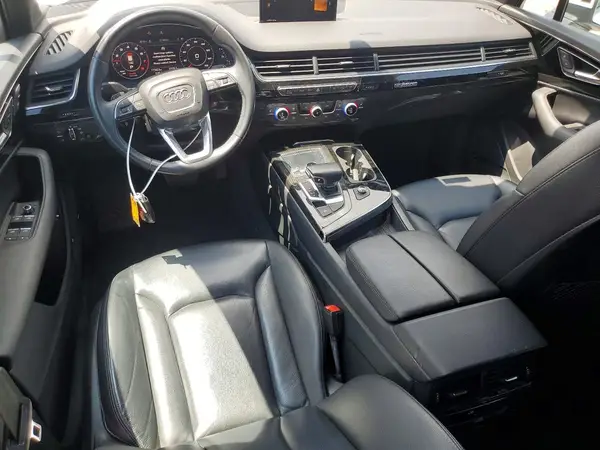 WA1LAAF70KD023577 2019 AUDI Q7 - Image 8
