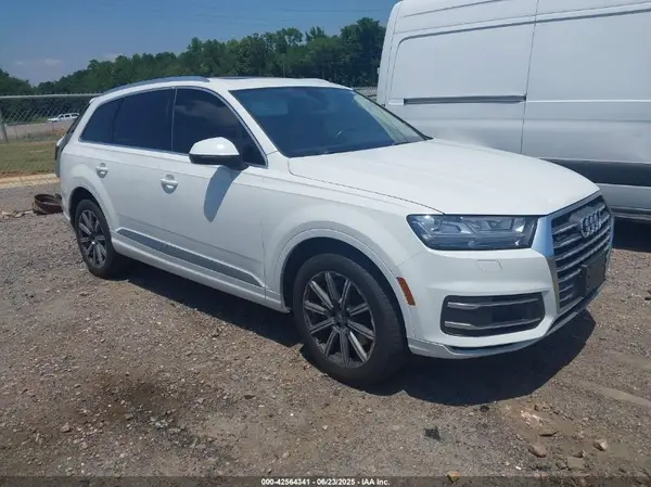 WA1LAAF70KD024096 2019 AUDI Q7 - Image 1