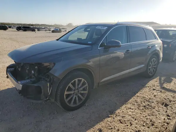 WA1LAAF70KD037611 2019 AUDI Q7 - Image 1