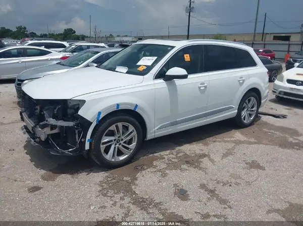 WA1LAAF70KD043683 2019 AUDI Q7 - Image 2