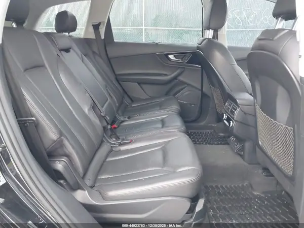 WA1LAAF71HD002357 2017 AUDI Q7 - Image 8