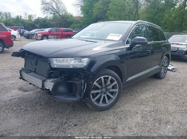 WA1LAAF71HD002374 2017 AUDI Q7 - Image 2