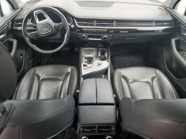 WA1LAAF71HD002715 2017 AUDI Q7 - Image 8