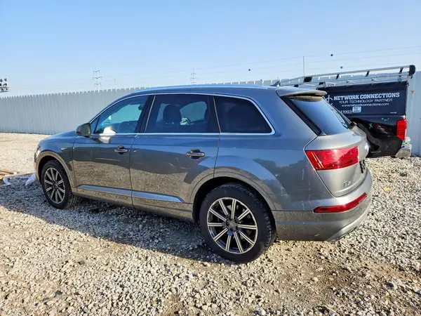 WA1LAAF71HD003413 2017 AUDI Q7 - Image 2