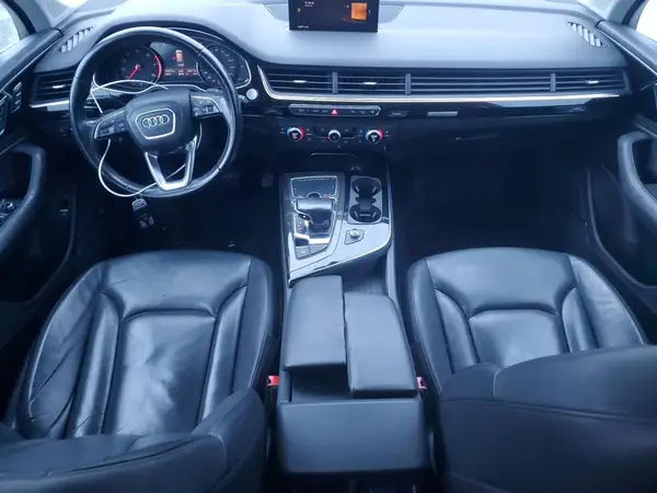 WA1LAAF71HD003444 2017 AUDI Q7 - Image 8