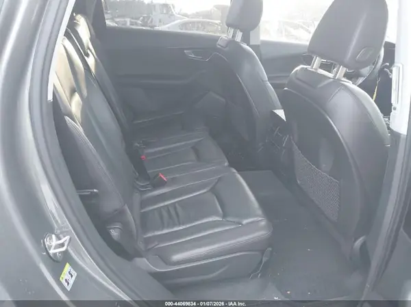 WA1LAAF71HD004531 2017 AUDI Q7 - Image 8