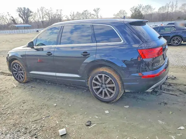 WA1LAAF71HD004934 2017 AUDI Q7 - Image 2