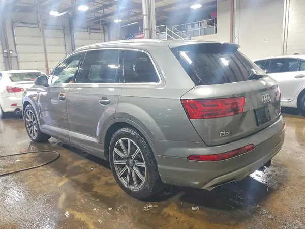 WA1LAAF71HD005419 2017 AUDI Q7 - Image 2