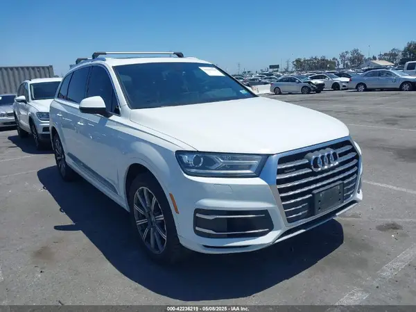 WA1LAAF71HD006604 2017 AUDI Q7 - Image 1