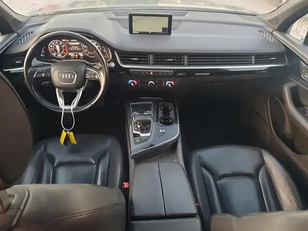 WA1LAAF71HD006778 2017 AUDI Q7 - Image 8