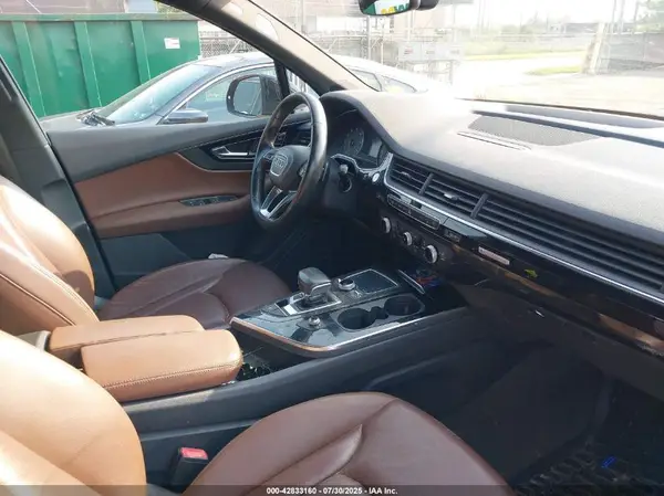 WA1LAAF71HD007056 2017 AUDI Q7 - Image 8
