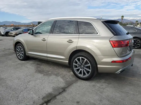 WA1LAAF71HD011706 2017 AUDI Q7 - Image 2