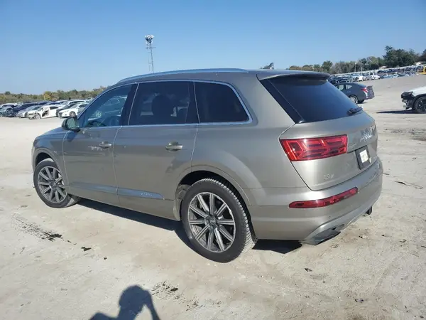 WA1LAAF71HD012483 2017 AUDI Q7 - Image 2