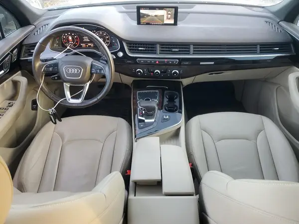 WA1LAAF71HD014668 2017 AUDI Q7 - Image 8