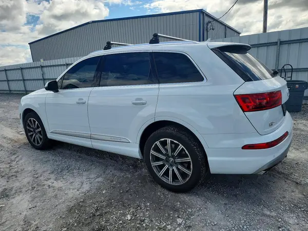 WA1LAAF71HD023645 2017 AUDI Q7 - Image 2