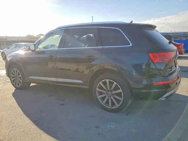 WA1LAAF71HD024617 2017 AUDI Q7 - Image 2