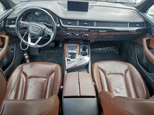 WA1LAAF71HD024780 2017 AUDI Q7 - Image 8