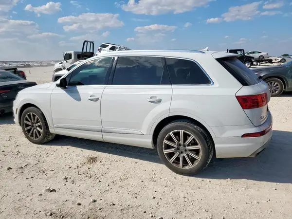 WA1LAAF71HD025119 2017 AUDI Q7 - Image 2
