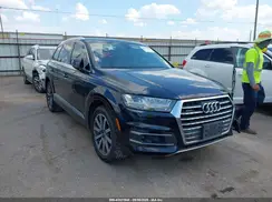 WA1LAAF71HD025668 2017 AUDI Q7