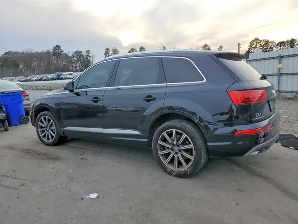 WA1LAAF71HD027467 2017 AUDI Q7 - Image 2