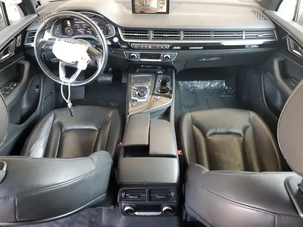 WA1LAAF71HD030613 2017 AUDI Q7 - Image 8