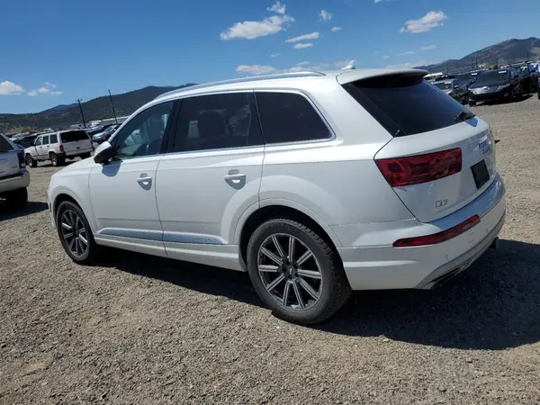 WA1LAAF71HD034452 2017 AUDI Q7 - Image 2