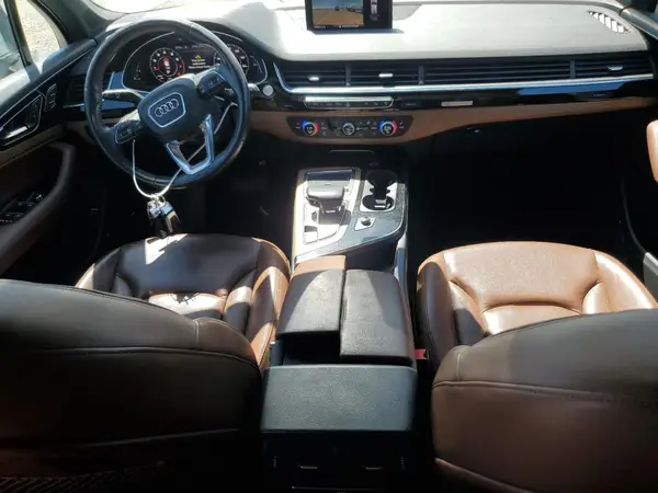 WA1LAAF71HD034452 2017 AUDI Q7 - Image 8