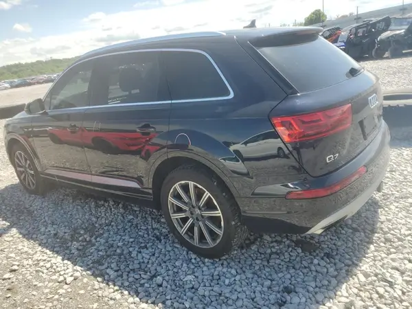 WA1LAAF71HD036072 2017 AUDI Q7 - Image 2