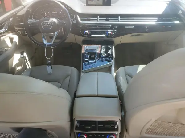 WA1LAAF71HD036072 2017 AUDI Q7 - Image 8
