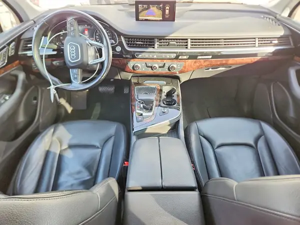 WA1LAAF71HD041031 2017 AUDI Q7 - Image 8