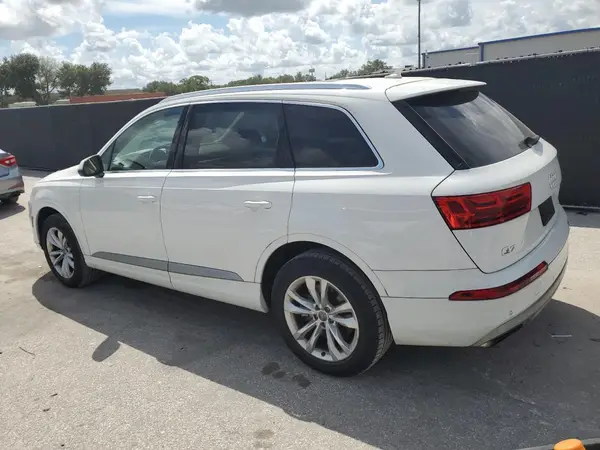 WA1LAAF71HD045841 2017 AUDI Q7 - Image 2