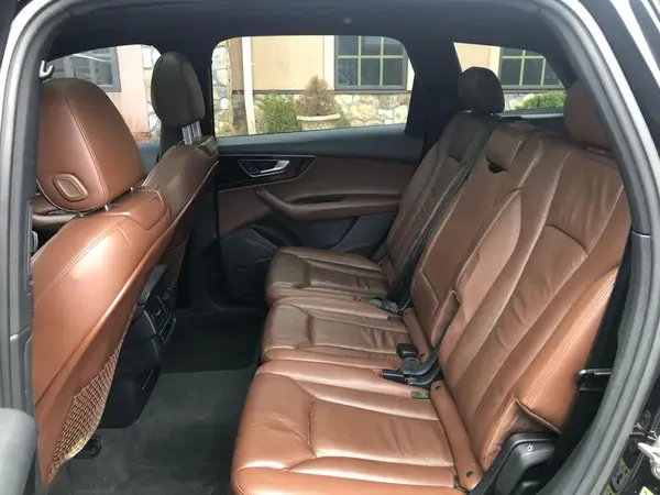 WA1LAAF71HD046939 2017 AUDI Q7 - Image 8