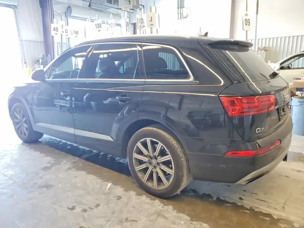 WA1LAAF71HD053437 2017 AUDI Q7 - Image 2
