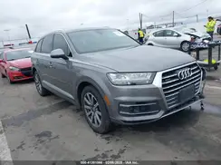 WA1LAAF71HD054278 2017 AUDI Q7