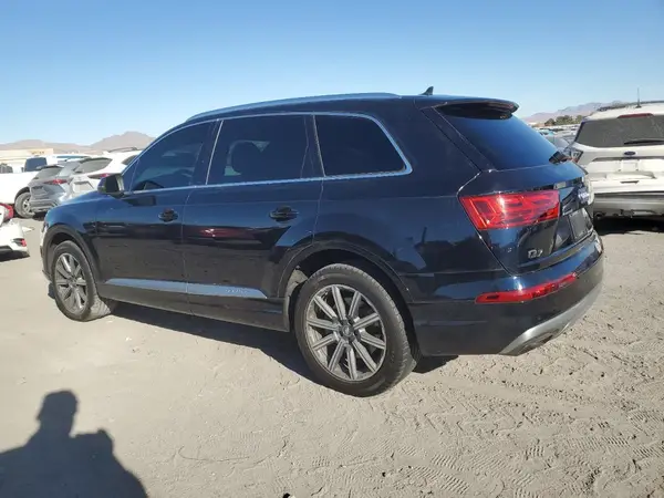 WA1LAAF71HD055768 2017 AUDI Q7 - Image 2