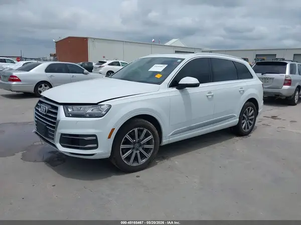 WA1LAAF71HD056435 2017 AUDI Q7 - Image 2