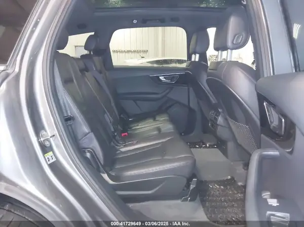 WA1LAAF71HD056659 2017 AUDI Q7 - Image 8