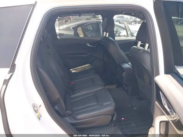 WA1LAAF71JD023070 2018 AUDI Q7 - Image 8