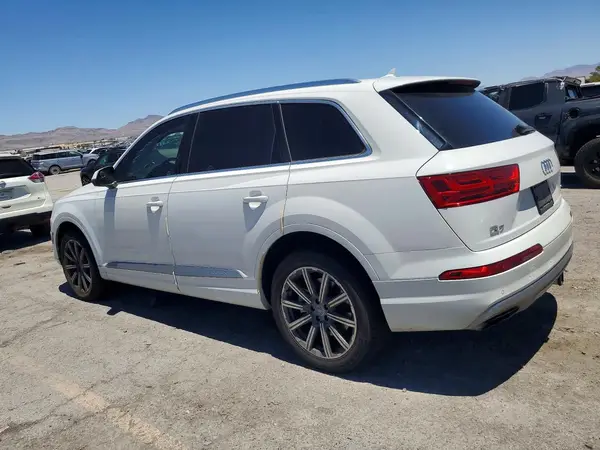 WA1LAAF71JD024915 2018 AUDI Q7 - Image 2