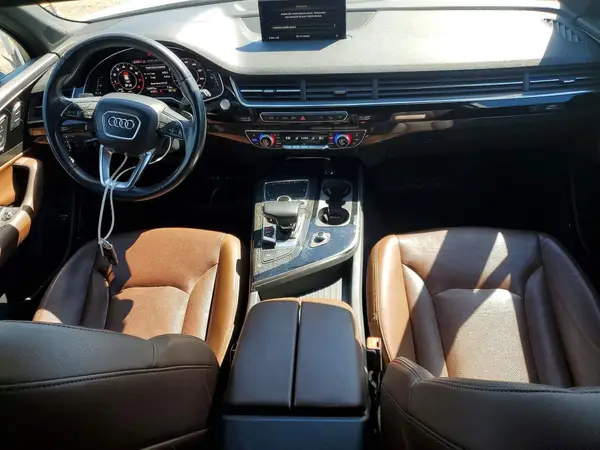 WA1LAAF71JD028267 2018 AUDI Q7 - Image 8